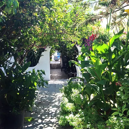 Helliniko (adults Only) Otel 2*